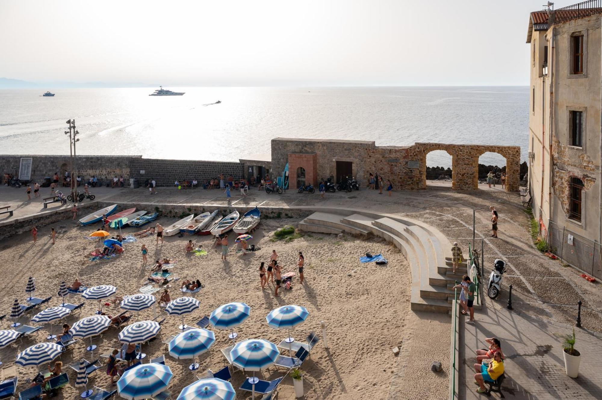 Casa Vacanze Tramonto Alla Marina 체팔루 외부 사진
